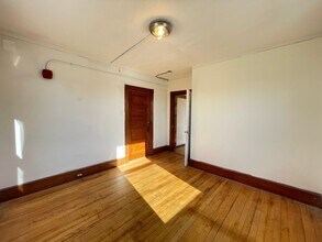 457 Beech St in Manchester, NH - Foto de edificio - Building Photo