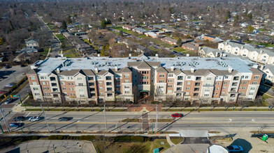 Arlington Crossing in Upper Arlington, OH - Building Photo - Building Photo