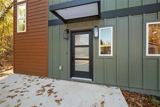 50 Thaxted Dr in Bella Vista, AR - Building Photo - Building Photo