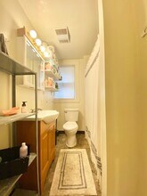 2 Shepherd Ave, Unit 2 in Boston, MA - Building Photo - Building Photo