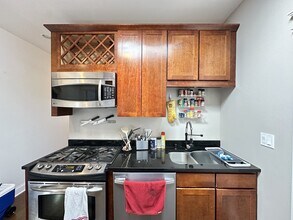 2702 W Cortland St, Unit J07W in Chicago, IL - Building Photo - Building Photo