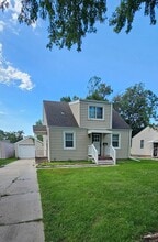 2615 W 1st St in Grand Island, NE - Building Photo - Building Photo