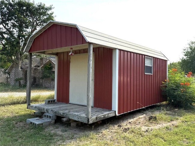 5501 N Moorefield Rd in Mission, TX - Building Photo - Building Photo