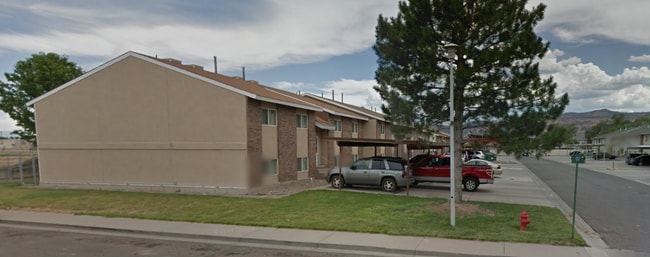 812 E Cedar Ct, Unit A