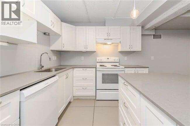 property at 58 Beverly St