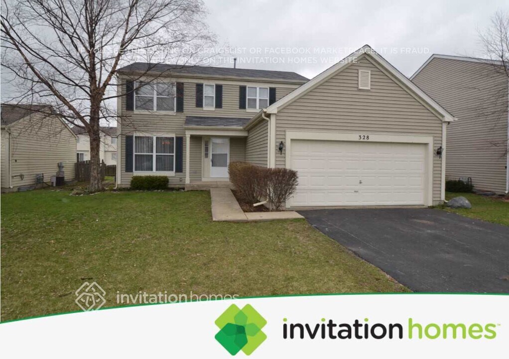 328 Christine Ln in Hainesville, IL - Building Photo