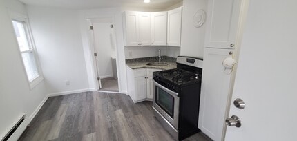 2 Ann Pl, Unit 2 Ann Pl Paterson NJ in Paterson, NJ - Building Photo - Building Photo