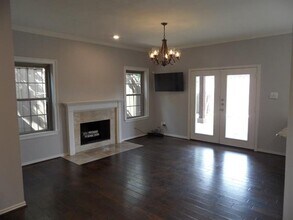 5731 Remington Park Square in Dallas, TX - Building Photo - Building Photo