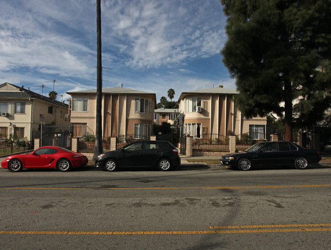 1623 N Hobart Blvd in Los Angeles, CA - Building Photo - Building Photo