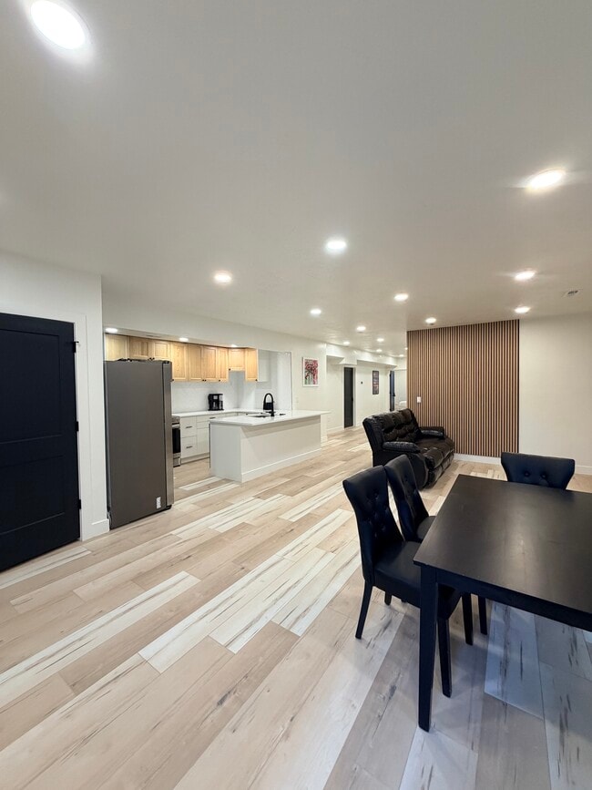 11692 S Halls Crk Rd in Draper, UT - Building Photo - Building Photo