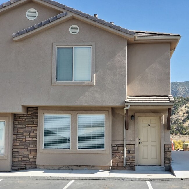 property at 920 S 25 E