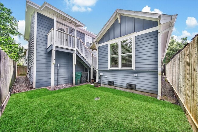 property at 423 Pecore St