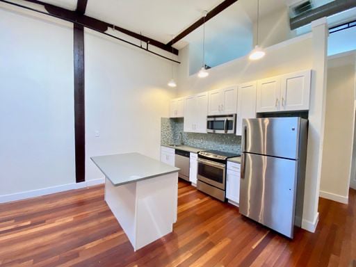 3421 Richmond St Photo