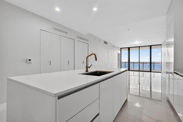 701 NE 23rd St in Miami, FL - Building Photo