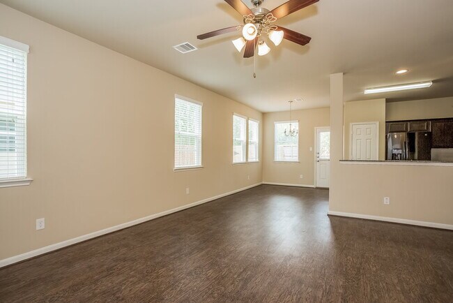 15030 Silhouette Ridge Dr in Humble, TX - Foto de edificio - Building Photo