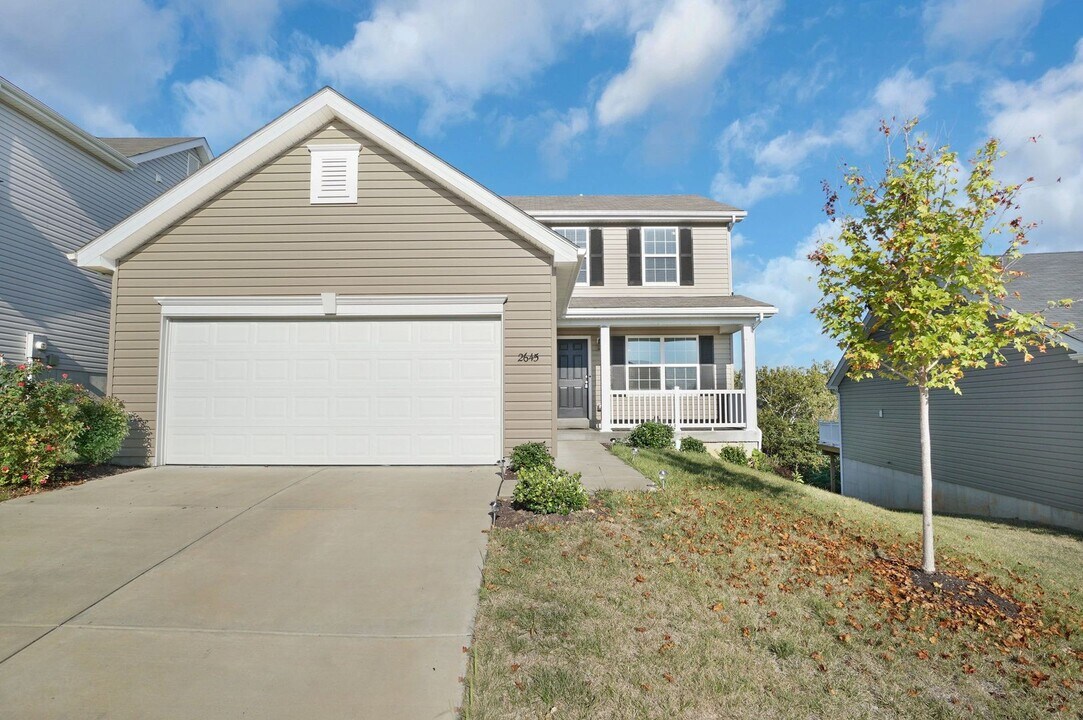 2645 Winding Valley Dr in Fenton, MO - Building Photo