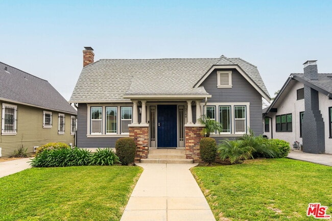 property at 3740 W 59th Pl