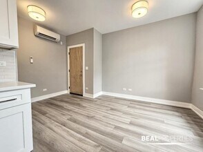 3937 N Janssen Ave in Chicago, IL - Building Photo - Building Photo