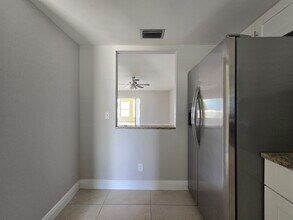 1202 SE 8th Terrace in Cape Coral, FL - Building Photo - Building Photo