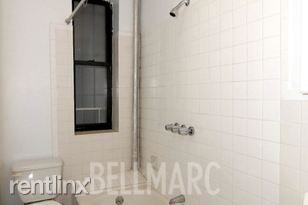 240 E 24th St-Unit -3F in New York, NY - Building Photo - Building Photo