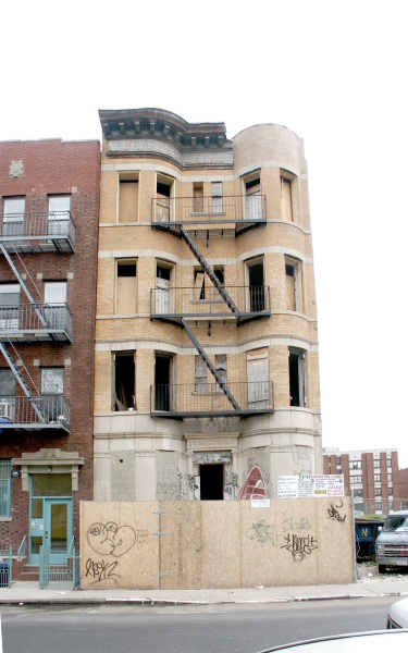 640 Lafayette Ave in Brooklyn, NY - Foto de edificio