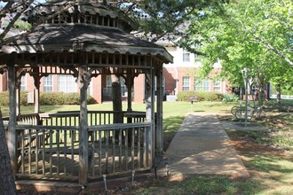 The Parker at One25 in Lagrange, GA - Foto de edificio - Building Photo