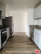 615 N Oxford Ave in Los Angeles, CA - Building Photo - Building Photo