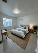 2941 SW 36th Ave in Miami, FL - Building Photo - Building Photo