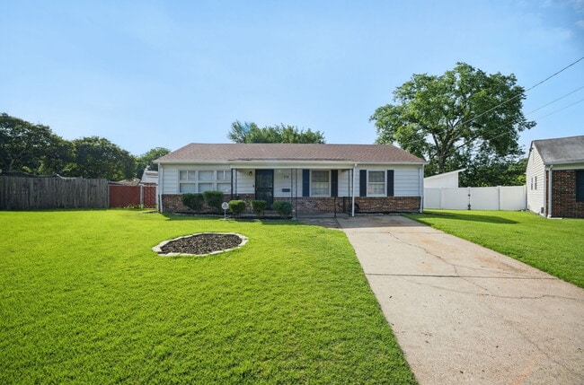 property at 2504 Tait Ct