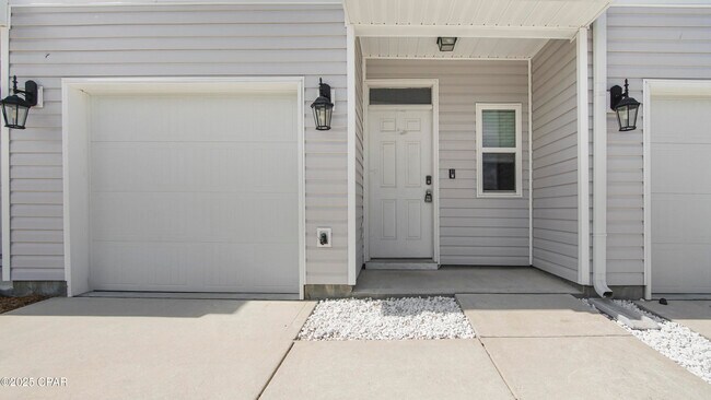 5780 Callaway Cir in Panama City, FL - Building Photo - Building Photo