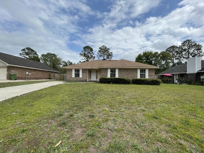 property at 804 Malibu Dr