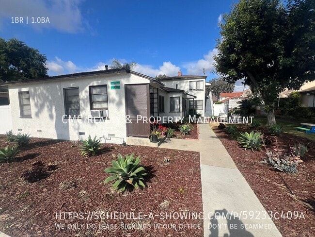 property at 4423 N Bellflower Blvd