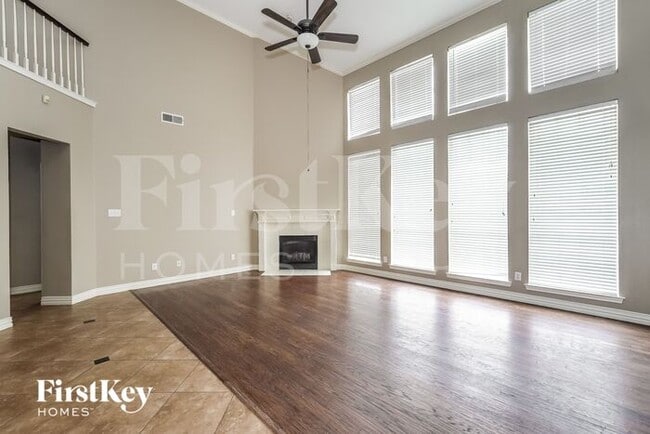 1321 Lyra Ln in Arlington, TX - Building Photo - Building Photo