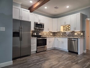 2509 Avenue K in Galveston, TX - Building Photo - Building Photo