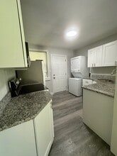 2252 Reuben St in Virginia Beach, VA - Building Photo - Building Photo