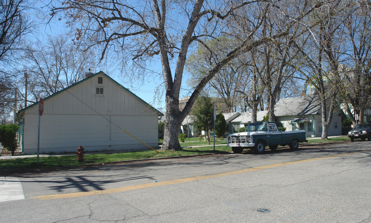 Grove Street Apartments in Boise, ID - Building Photo