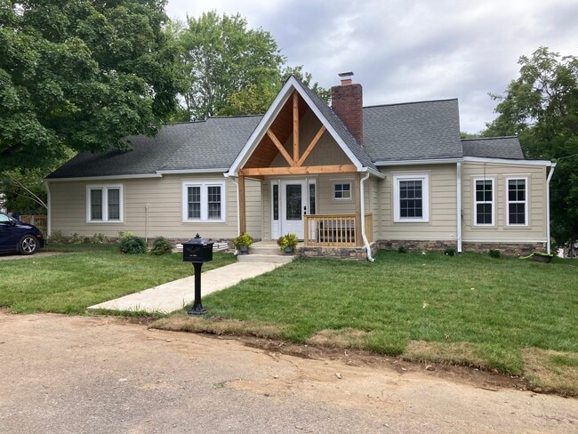property at 546 Douglas St