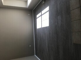 18757 E Hawaii Dr in Aurora, CO - Building Photo