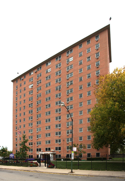 Vivian Gordon Harsh in Chicago, IL - Building Photo