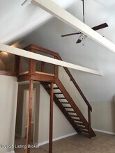 2005 Woodbourne Ave in Louisville, KY - Building Photo - Building Photo