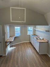 1536 New Friendship Rd in Union Grove, AL - Foto de edificio - Building Photo