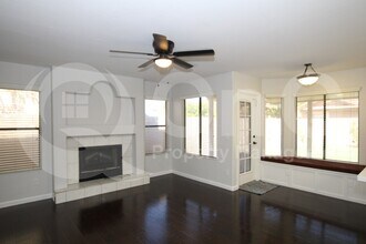 5732 W Harrison St in Chandler, AZ - Building Photo - Building Photo