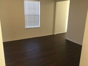 2831 Coachlight Ln in Burlington, KY - Building Photo - Building Photo