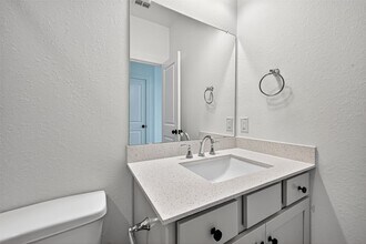 10934 White Mist Dr in Missouri City, TX - Foto de edificio - Building Photo