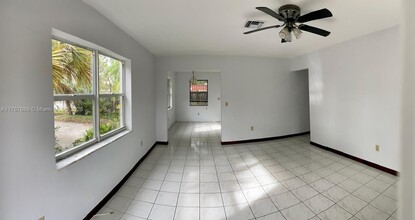 101 SE 5th St in Dania Beach, FL - Building Photo - Building Photo