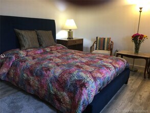 6450 Collins Ave-Unit -509 in Miami, FL - Building Photo - Building Photo