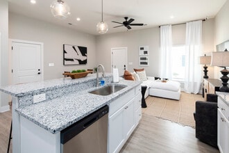 Villas at Capital Twenty in Madison, AL - Building Photo - Building Photo