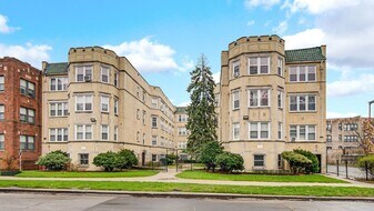 7017 S Merrill Ave in Chicago, IL - Building Photo