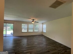 5553 Sable Way in Atlanta, GA - Building Photo - Building Photo