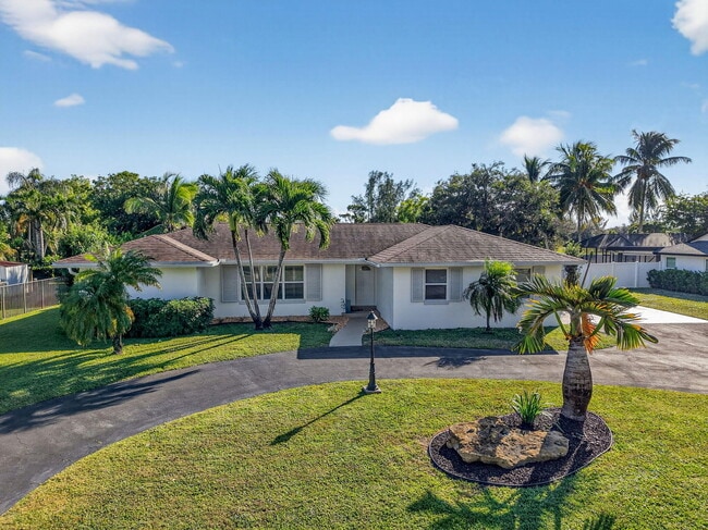 4690 Palo Verde Dr in Boynton Beach, FL - Building Photo - Building Photo